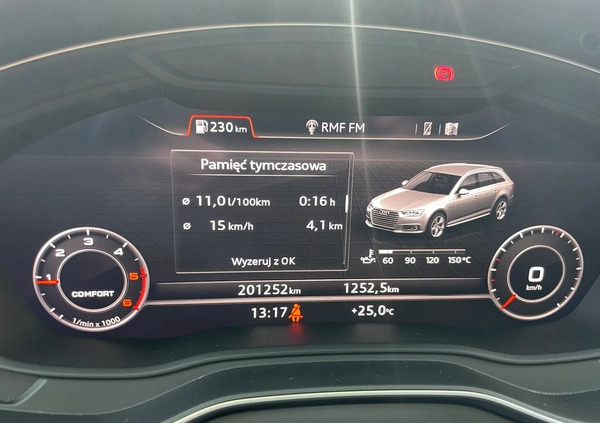 Audi A4 cena 69900 przebieg: 199999, rok produkcji 2017 z Lublin małe 301